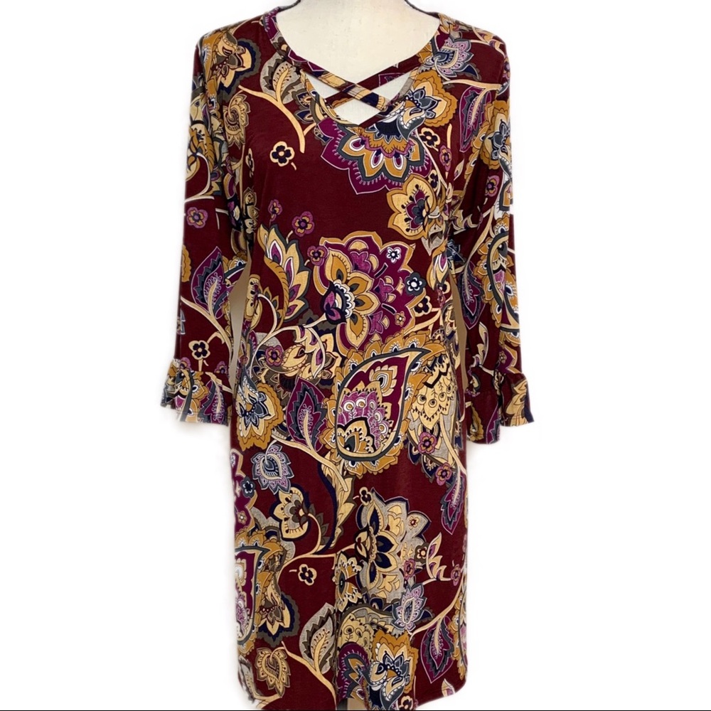 5⭐️ PLUS Beautiful Tunic Dress - Only 3 Left! - Picture 2 of 7